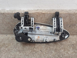 MAÇANETA EXTERNA DIANTEIRA DIREITA FIAT PUNTO 2010