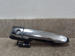 MAÇANETA EXTERNA DIANTEIRA ESQUERDA  HILLUX COM DETALHE 2015