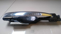 MAÇANETA EXTERNA TRASEIRA ESQUERDA NISSAN SENTRA 2015 A 2016