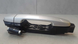 MAÇANETA EXTERNA TRASEIRA ESQUERDA TOYOTA HILUX 2014 A 2015