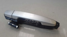 MAÇANETA EXTERNA TRASEIRA ESQUERDA TOYOTA HILUX 2014 A 2015