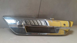 MAÇANETA CROMADA TAMPA TRASEIRA TOYOTA HILUX 2021