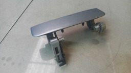 MAÇANETA TAMPA TRASEIRA NISSAN MARCH 2017 A 2018