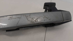 MAÇANETA EXTERNA TRASEIRA ESQUERDA NISSAN SENTRA 2008