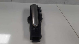 MAÇANETA EXTERNA DIANTEIRA DIREITA NISSAN VERSA 2019 A 2020