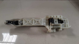 MAÇANETA EXTERNA TRASEIRA ESQUERDA HYUNDAI HB20 2015