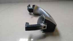 MAÇANETA EXTERNA TRASEIRO DIREITO VW GOLF TSI 2014 2015 (2)