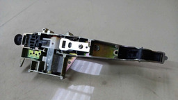 MAÇANETA EXTERNA TRASEIRA DIREITO PEUGEOT 2008 2017 2018