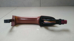 MAÇANETA EXTERNA PORTA DIANTEIRA ESQUERDA VW GOLF 2018