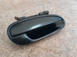 MAÇANETA EXTERNA TRASEIRA DIREITA HYUNDAI SONATA 1997