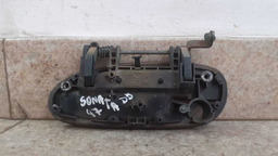 MAÇANETA EXTERNA DIANTEIRA DIREITA HYUNDAI SONATA 1997
