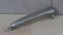 MAÇANETA EXTERNA D E MITSUBISHI OUTLANDER 2015 A 2018 (1)