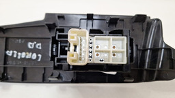 BOTÃO VÍDRO ELÉTRICO DIANTEIRO DIREITO TOYOTA COROLLA2017(1)