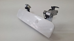 MAÇANETA EXTERNA TAMPA TRASEIRA NISSAN LIVINA 2012 2013