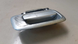 MAÇANETA EXTERNA DIANTEIRA DIREITO GM ASTRA 1999 A 2002