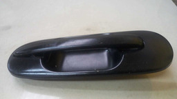 MAÇANETA EXTERNA TRASEIRA ESQUERDO HONDA CR-V 1997 A 2001