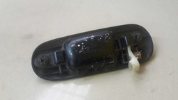 MAÇANETA EXTERNA TRASEIRA ESQUERDO HONDA CR-V 1997 A 2001