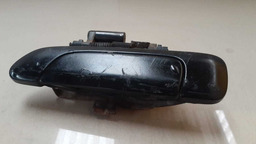 MAÇANETA EXTERNA TRASEIRA ESQUERDA HONDA FIT 2004