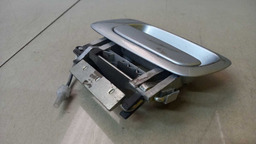 MAÇANETA EXTERNA TRASEIRA ESQUERDA GM ASTRA 2004 2005