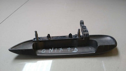 MAÇANETA EXTERNA TRASEIRO DIREITO GM ONIX 2014 2015