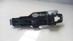 MAÇANETA EXTERNA TRASEIRA DIREITA NISSAN VERSA 2015 A 2018