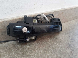 MAÇANETA EXTERNA DIANTEIRA ESQUERDA FORD FOCUS 2014