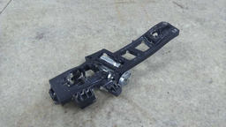 CAVALETE MAÇANETA EXTERNA DIANTEIRA ESQ. FORD KA 2016 A 2020