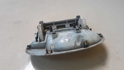 MAÇANETA EXTERNA TRASEIRA ESQUERDA GM CORSA 2003 A 2006