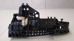 MAÇANETA EXTERNA DIANTEIRA DIREITA AUDI A4 2011