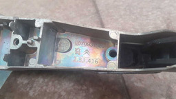 MAÇANETA EXTERNA DIANTEIRA DIREITA PEUGEOT 208 2013 A 2016