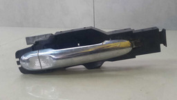 MAÇANETA EXTERNA TRASEIRA DIREITA NISSAN VERSA 2015-2018 (2)