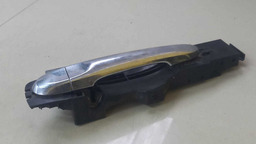 MAÇANETA EXTERNA TRASEIRA DIREITA NISSAN VERSA 2015-2018 (2)