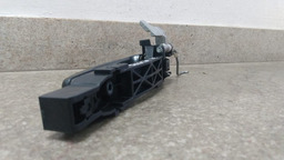 MAÇANETA EXTERNA DIANTEIRA ESQUERDA NISSAN SENTRA 2007-2011