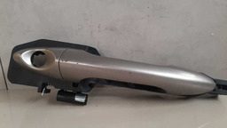 MAÇANETA EXTERNA DIANTEIRA ESQUERDA HYUNDAI HB20 2015