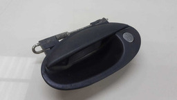 MAÇANETA EXTERNA DIANTEIRA ESQUERDA GM CORSA 1994 A 2002 (2)