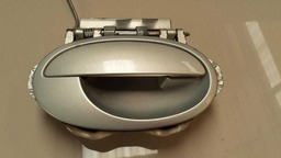 MAÇANETA EXTERNA DIANTEIRA DIREITA GM MERIVA 2005