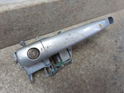 MAÇANETA EXTERNA D E CITROEN C4 GRAND PIC. COM DETALHE 2010