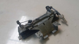 MAÇANETA EXTERNA TRASEIRA ESQUERDA GM VECTRA 1993 A 1996