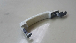 MAÇANETA EXTERNA ESQUERDA/D GM S10 2013- 2016 COM DETALHE