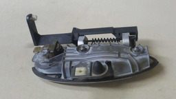 MAÇANETA EXTERNA DIANTEIRO ESQUERDO CITROËN C5 2002 A 2005