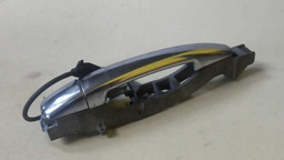 MAÇANETA EXTERNA DIANTEIRA D. CITROEN C3 PICASSO 2012 A 2015