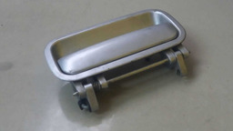 MAÇANETA EXTERNA TRASEIRA ESQUERDO CORSA CLASSIC 2004 A 2007 CINZA