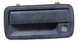 MAÇANETA EXTERNA DIANTEIRA ESQUERDA GM S10 1999 2000 2001