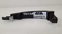 MAÇANETA EXTERNA TRASEIRA DIREITA CHEVROLET TRACKER 2016 (1)