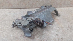 CAVALETE MAÇANETA EXTERNA DIANTEIRA ESQ. GM CORSA 2006 2007