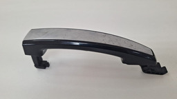 MAÇANETA EXTERNA TRASEIRA ESQUERDA CHEVROLET TRACKER 2016