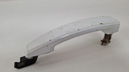 MAÇANETA EXTERNA TRASEIRO ESQUERDO CHEVROLET S10 2013 A 2015