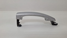 MAÇANETA EXTERNA DIANTEIRA ESQUERDA CHEVROLET S10 2013 2016