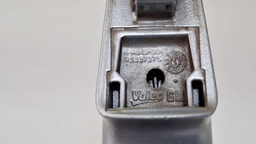 MAÇANETA EXTERNA DIANTEIRA ESQUERDA CHEVROLET S10 2013 2016