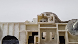 MAÇANETA TAMPA TRASEIRA AUDI Q3 TFSI 2017 2018 (1)